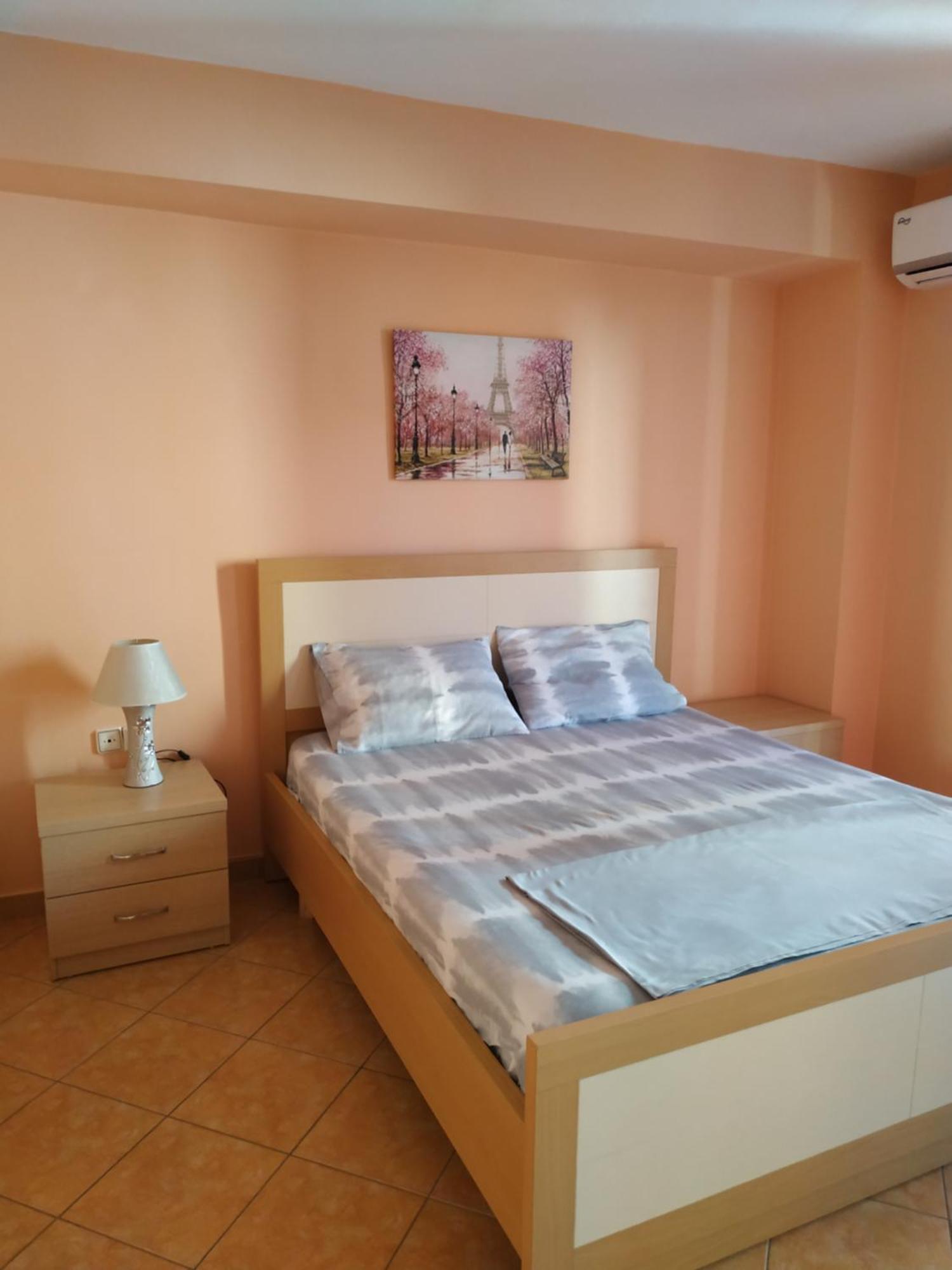 Appartement Spiro Sarandë